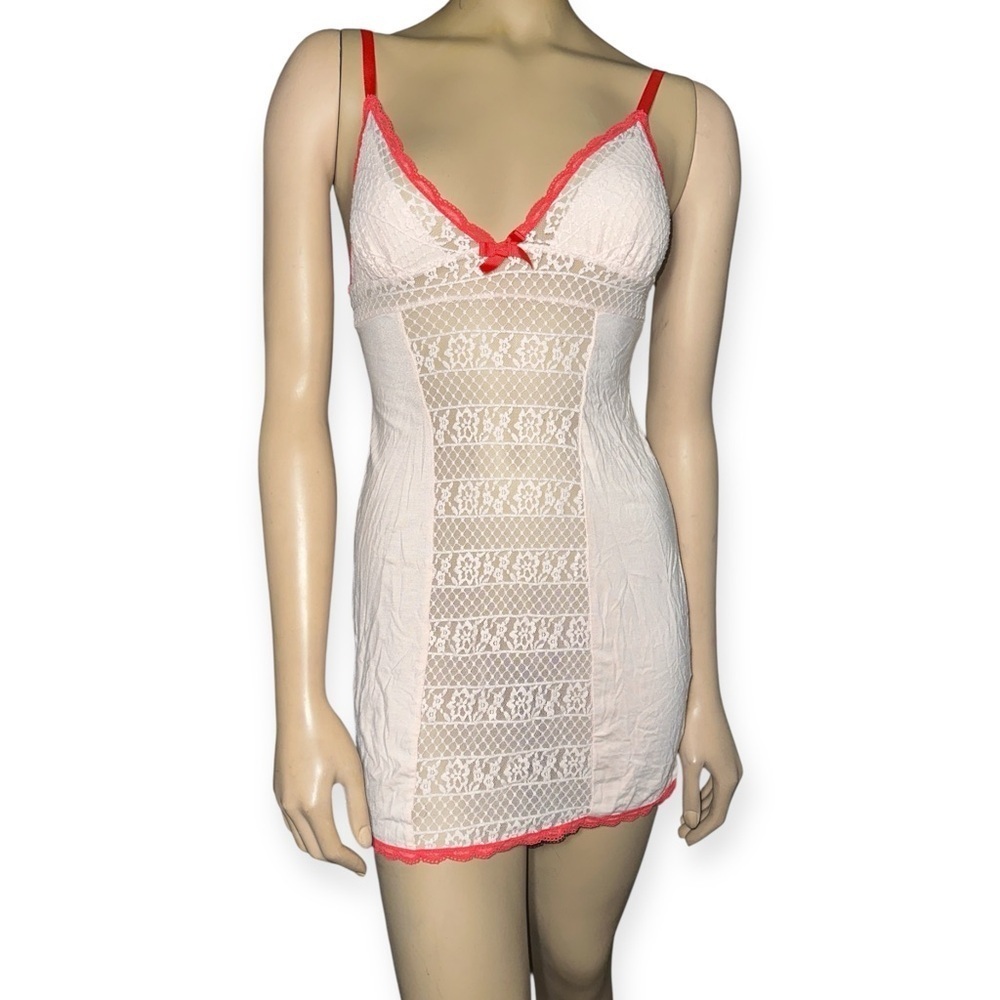 Victoria's Secret women’s Red and White lace Chemise with Delicate Straps size M